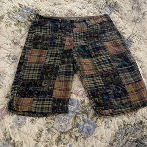 Duck Head shorts; great condition.  Size 3